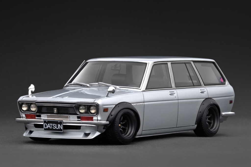 10月6日(月）21時半～受注スタート！ シリアルナンバー付「1/18 Datsun
