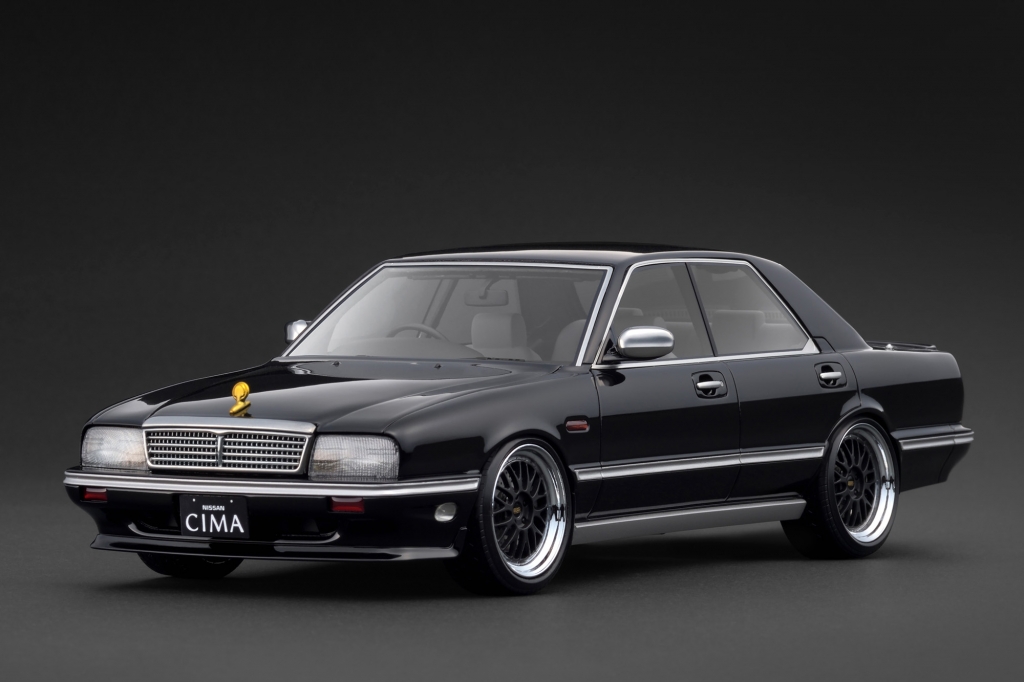 ご予約スタート：1/18スケール新規型「CEDRIC ＆ CIMA (Y31) 」× 2