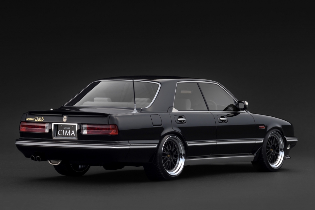 ご予約スタート：1/18スケール新規型「CEDRIC ＆ CIMA (Y31) 」× 2