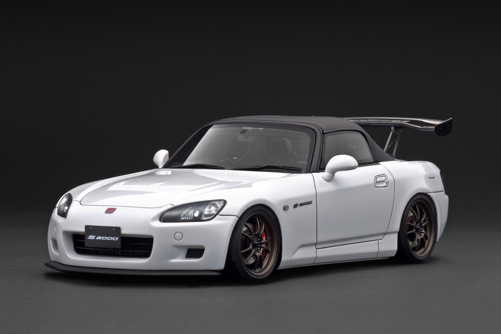 ご予約受付中！コミックス版『頭文字D』から城島俊也の「S2000(AP1