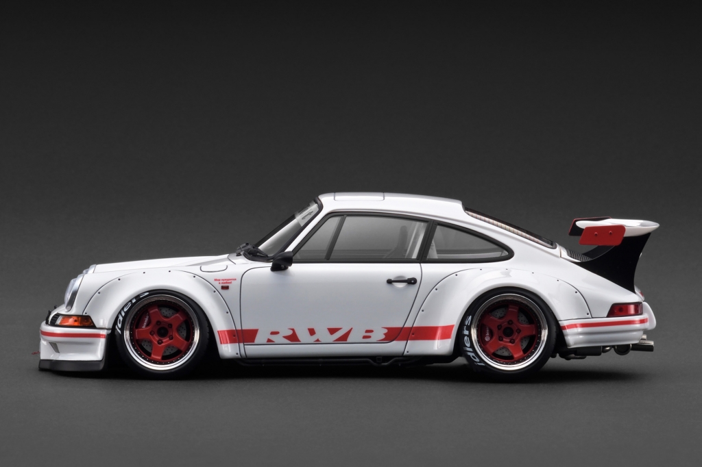 RWB Backdate白1/18イグニションモデル RWB Backdate白1/18イグニションモデル - メルカリ