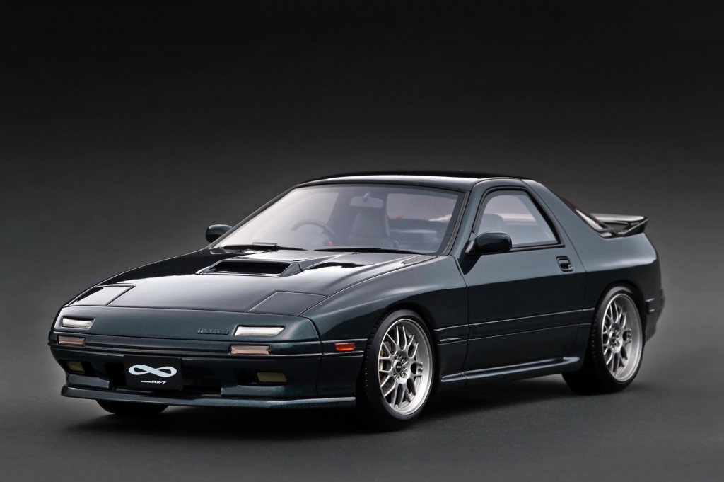 サバンナRX-7（FC3S） 新色UP！1/18スケール「サバンナRX-7（FC3S) アンフィニ」シェード