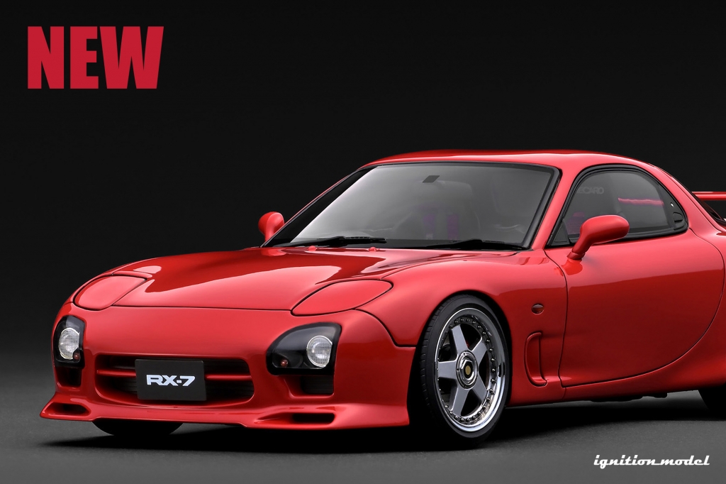 ご予約受付中！1/18スケール「サバンナRX-7（FC3S) アンフィニ」×3