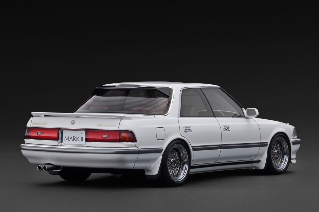 ご予約受付中！「1/18スケール TOYOTA MARKⅡ2.5 (JZX81) 後期型」×4