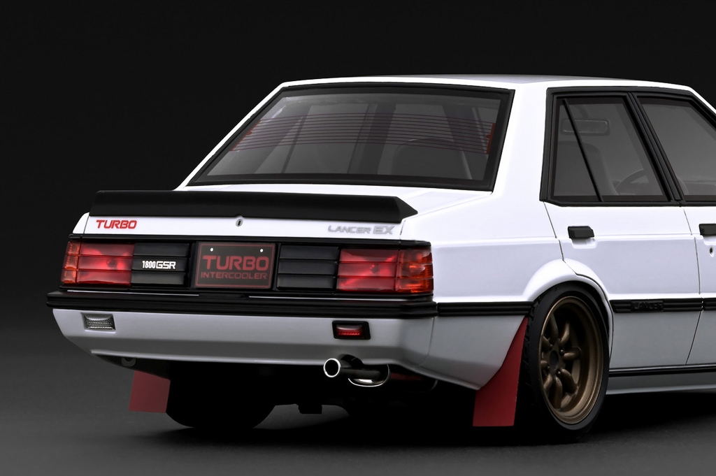 三菱ランサーターボ　EX  1800GSR リアガーニッシュ  　 ラリー仕様にご注目！ 1/18スケール「ランサーEX 1800 GSRターボ(A170