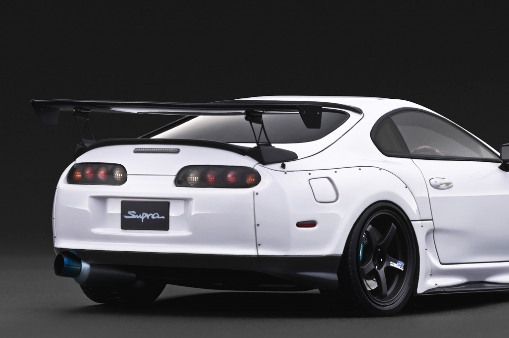 RIDOX エアロカスタム「1/18 Toyota Supra RZ (JZA80) White」を