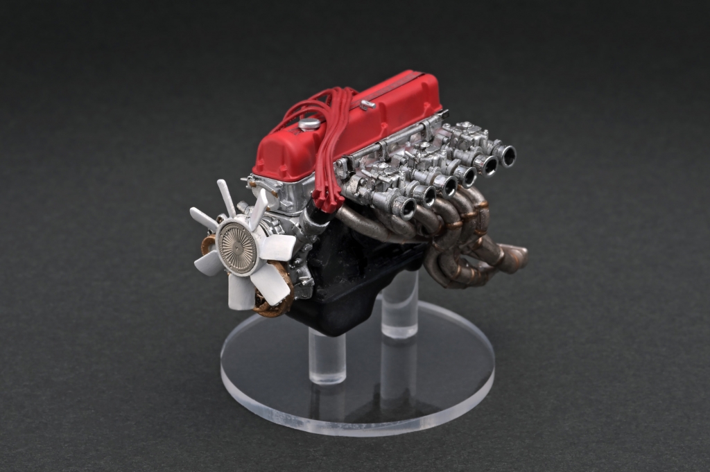 オンラインショップ限定： 1/18エンジンシリーズにGT-R(R35)用「VR38