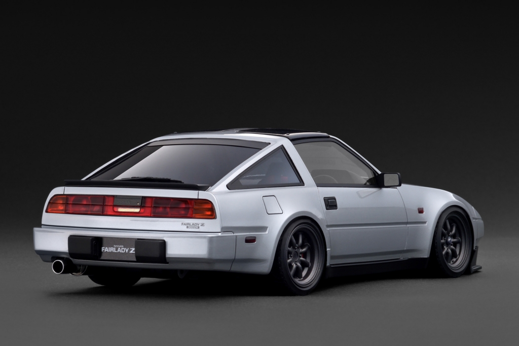 明日 受注スタート！1/18スケールWEB限定モデル「Fairlady Z 300ZR