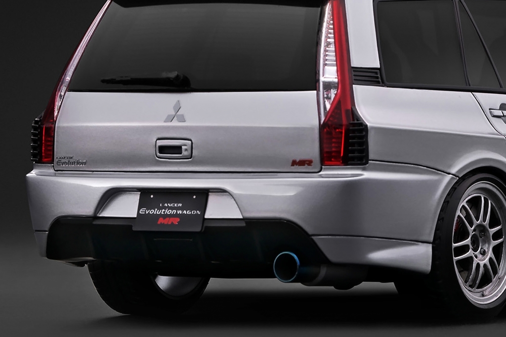 試作モデル紹介！1/18「Lancer Evolution Wagon MR (CT9W)」カラー