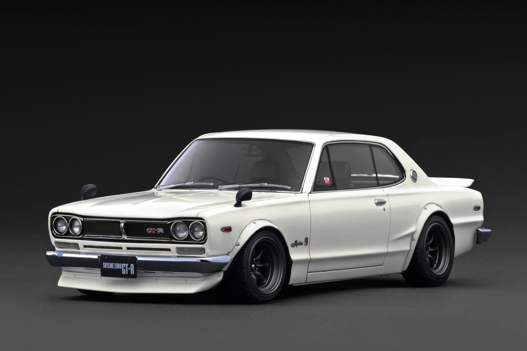 アシェット②ハコスカKPGC10 一般発売スタート！1/18スケール「ハコスカ2ドア(KPGC10」×4
