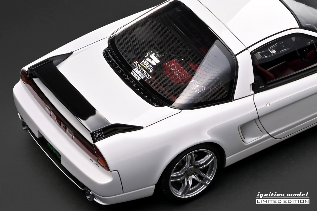 本日受注スタート：1/18 WEB限定モデル「NSX-R (NA2) DK-Ver 」昼12時