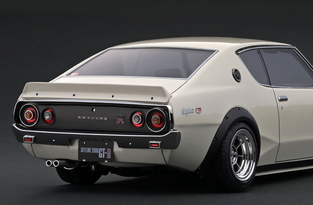 ご予約受付中！「1/18 Skyline 2000 GT-R (KPGC110)」× 3カラー