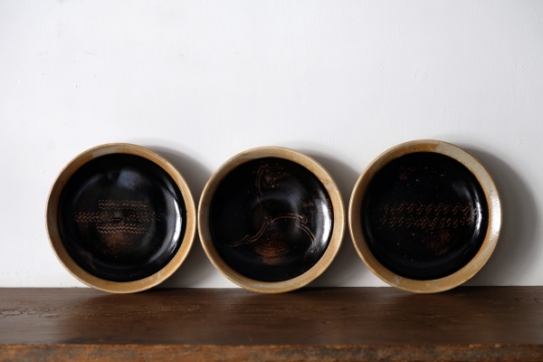 えのきだ窯 榎田 智 七寸リム皿 | classico ｜ blog