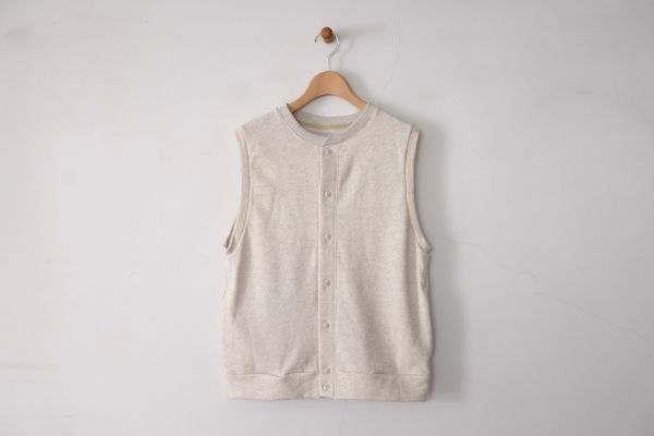 MUYA Relax vest リラックスベスト オートミール サイズ2