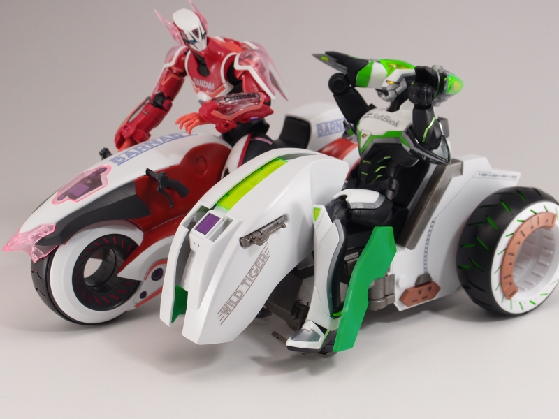 Amazon | Figure-rise 6 ダブルチェイサー (TIGER & BUNNY