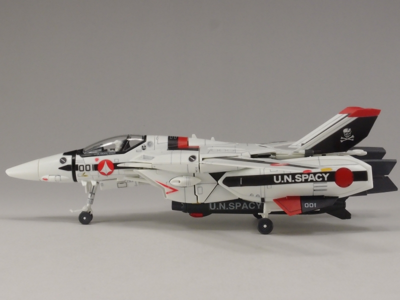 1/72 VF-1A/S バルキリー 一条輝機 (超時空要塞マクロス ~愛 1/72 VF-1A/S バルキリー 一条輝機 (超時空要塞マクロス ~愛