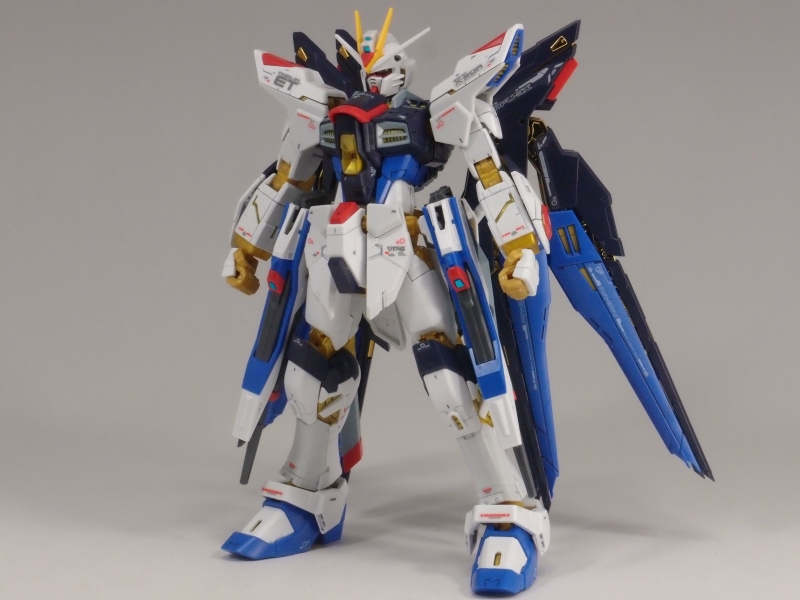 RG 機動戦士ガンダムSEED DESTINY ZGMF-X20A ストライクフリーダムガンダム 1/144スケール 色・・・の通販はau PAY  マーケット - みんなの商店 au PAY マーケット店 - ロボット