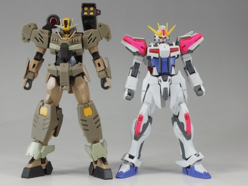 ガンダムダブルオーコマンドクアンタ・デザートタイプ   など5点のセット 新作ガンプラ「HG ガンダムダブルオーコマンドクアンタ