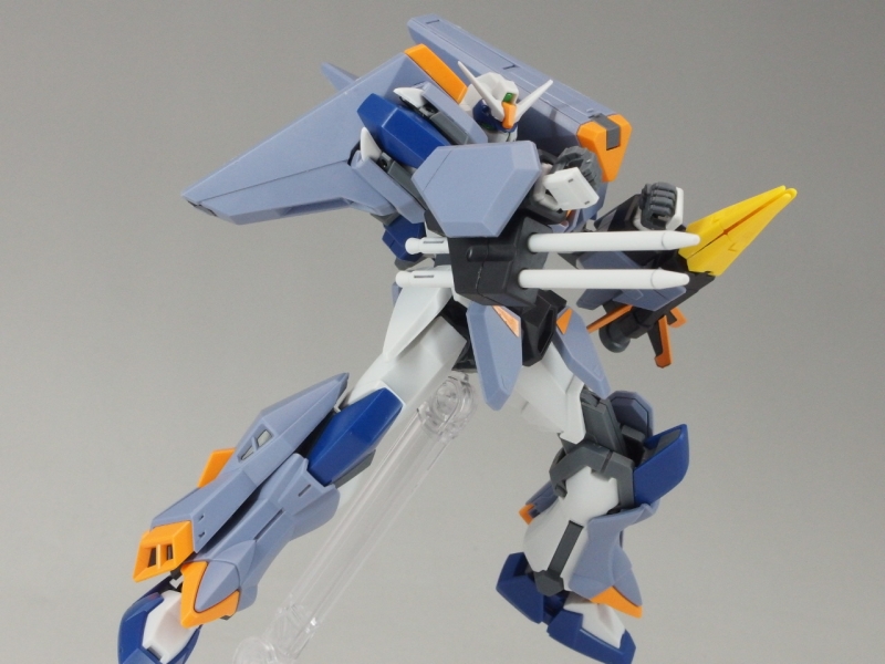 HGCE 1/144 デュエルブリッツガンダム (機動戦士ガンダムSEED