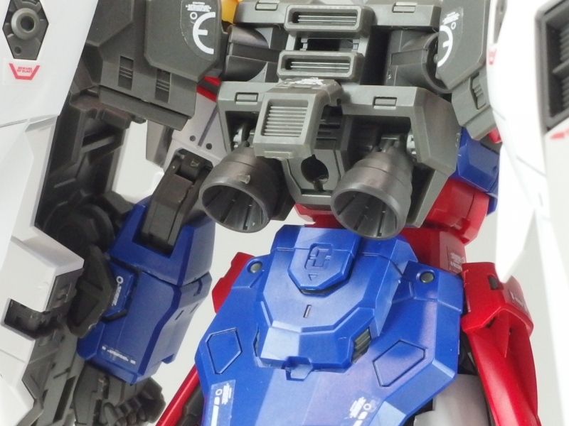 RG 1/144 XXXG-00W0 ウイングガンダムゼロ (新機動戦記ガンダムW