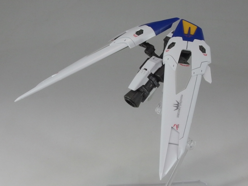 ウイングガンダムゼロ Amazon.co.jp: BANDAI MG 1/100 Gundam Base Limited Wing