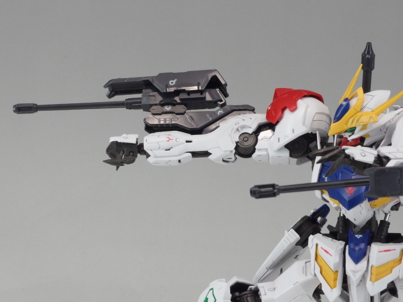 MG 1/100 ASW-G-08 ガンダムバルバトスルプス (機動戦士ガンダム鉄血の