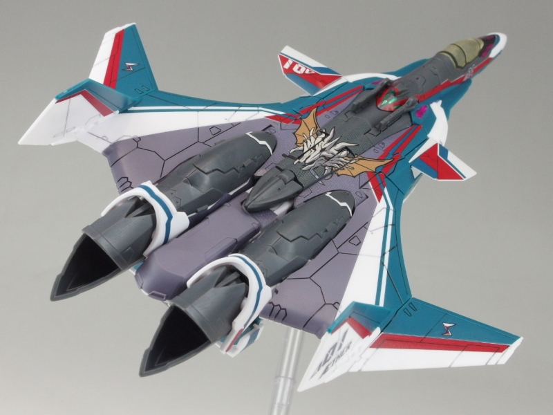 HG 1/100 VF-31S ジークフリード (アラド・メルダース機) レビュー