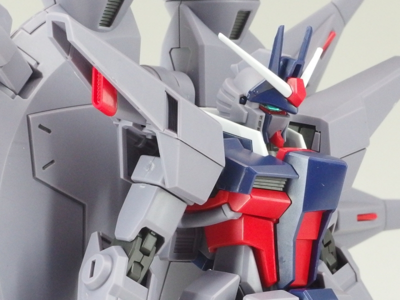 HGCE 1/144 ZGMF-X666S レジェンドガンダム (機動戦士ガンダムSEED