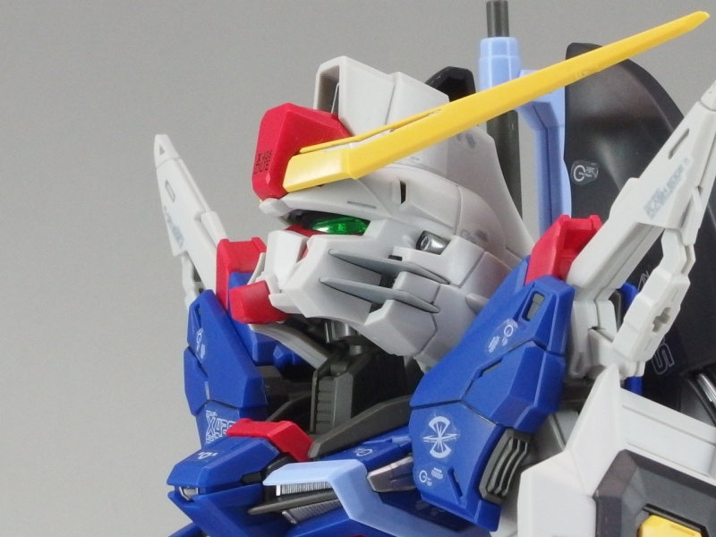 MGSD ZGMF-X42S デスティニーガンダム (機動戦士ガンダムSEED DESTINY