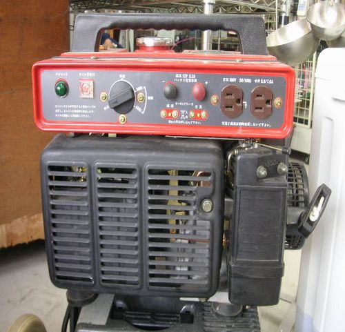 マキタ G700 発電機 マキタ☆発電機☆G700☆100V☆ガソリン☆タンク