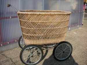昔ながらの乳母車 | リサイクルショップ グッドプライス 名岐バイパス