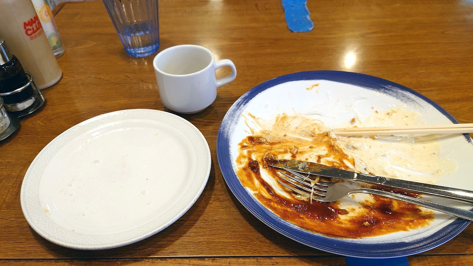 レストラン亜樹 - レトロ感のある昔ながらの洋食の行列店 | こもたんの京都グルメ食べ歩き