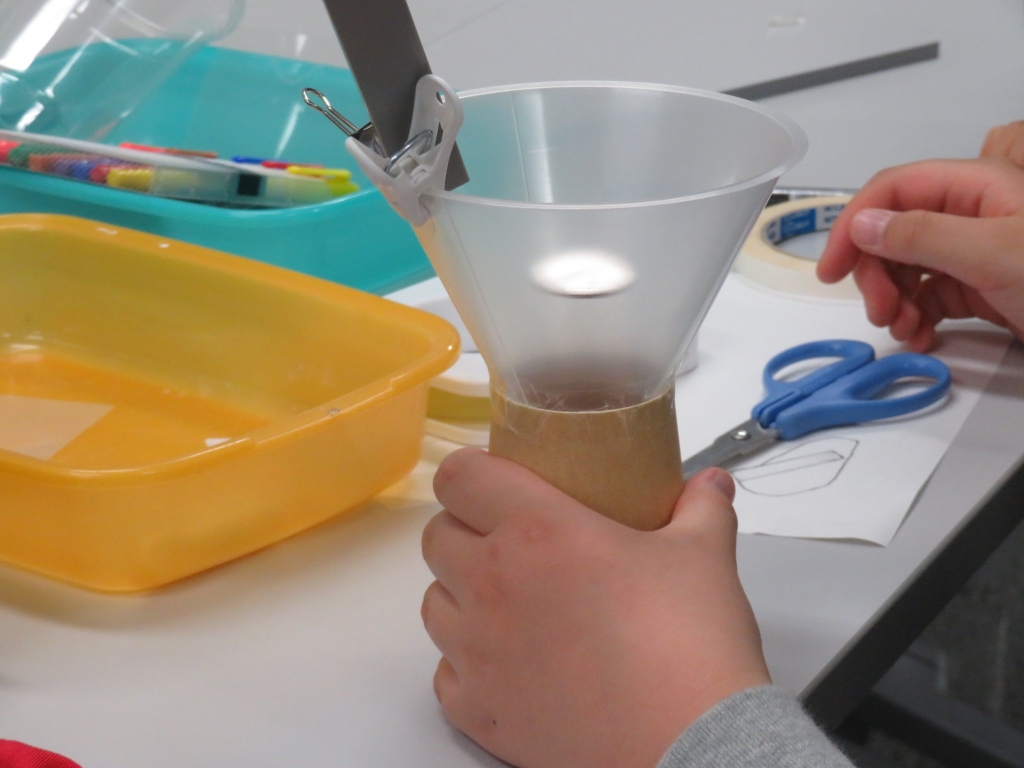 3/24 工作教室「ブラックホールとくるくる貯金箱の工作」実施報告 | サイエンス・メイト