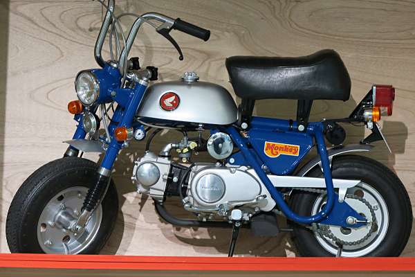 イチガオ　ホンダ モンキー 純正タンク ネイビー/アイボリー HONDA MONKEY タンク ネイビー/アイボリー（イチガオ様専用