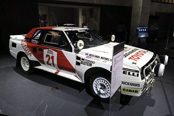トヨタ セリカ ツインカムターボ WRC 1985 TA64 Toyota Celica Twincam