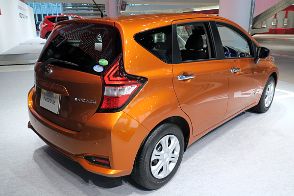 日産 ノート イー・パワー X : オレンジ Nissan Note e-POWER X