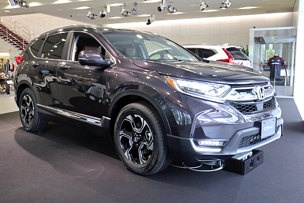 ホンダ CR-V EX ブラックメタリック Honda CR-V EX : Black Metallic