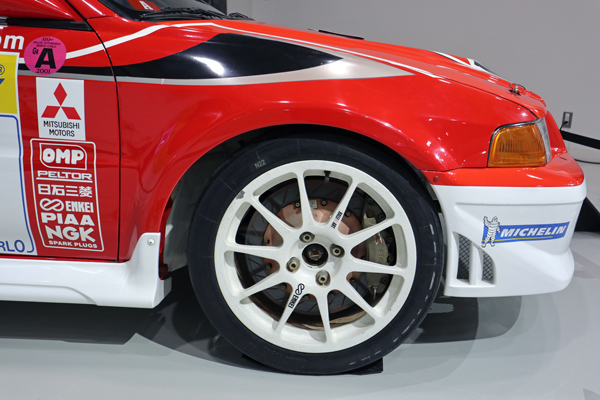 三菱 ランサー エボリューション Ⅵ 2001 WRC #7 Mitsubishi