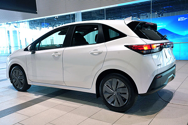 日産 ノート X ホワイト Nissan Note X : White - 20201228_6595474.jpg