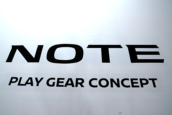 日産 ノート プレイ ギア コンセプト Nissan Note PLAY GEAR CONCEPT | Car and Moto in Japan