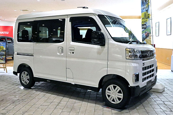 ダイハツ アトレー RS ホワイト Daihatsu Atrai RS : White
