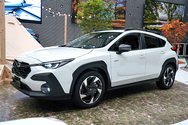 スバル クロストレック リミテッド ホワイト Subaru Crosstrek Limited