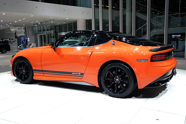 日産 フェアレディ Z カスタマイズ エディション (3) Nissan Fairlady