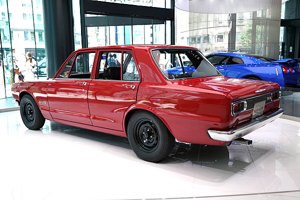 日産 スカイライン 2000GT-R 1969 PGC10 レッド Nissan Skyline