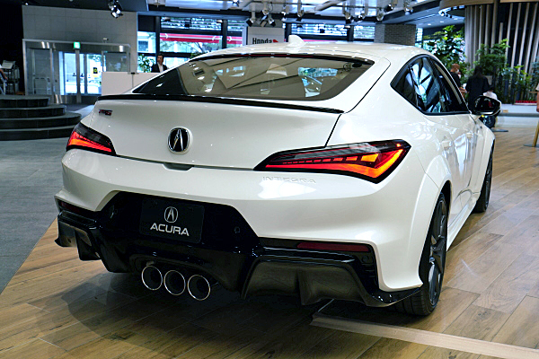 アキュラ インテグラ タイプS ホワイト Acura Integra Type S : White