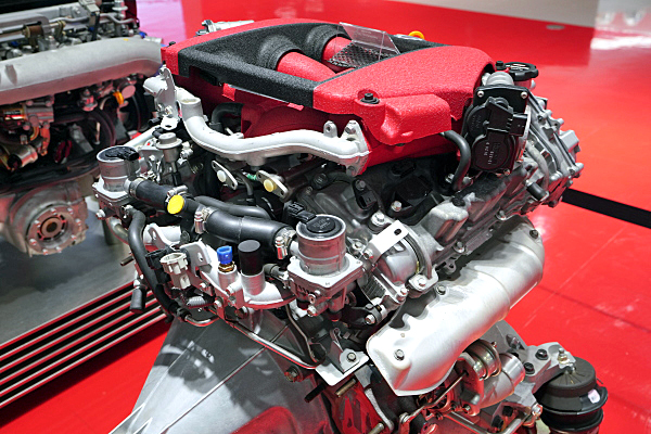 イーグルモス NISSAN GT-R エンジン VR38DETT R35 Nissan GT-R (R-35) VR38DETT V6 engine ✯ Eaglemoss 1:5 scale