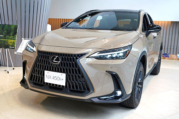thehighlights over ベージュ レクサス NX450h+ オーバートレイル ベージュ Lexus NX450h+ OVERTRAIL
