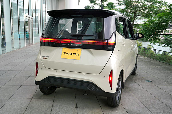 日産：日産サクラ [ NISSAN SAKURA ] スペシャル 取扱説明書