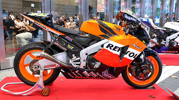 イタレリ1/9 ホンダ RC211V MotoGP 2003 4623]