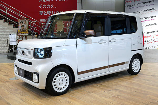 ホンダ エヌボックス モダンカジュアルスタイル ホワイト Honda N-BOX